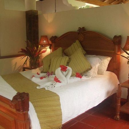 Ian Andersons Caves Branch Jungle Lodge Belmopán Exterior foto